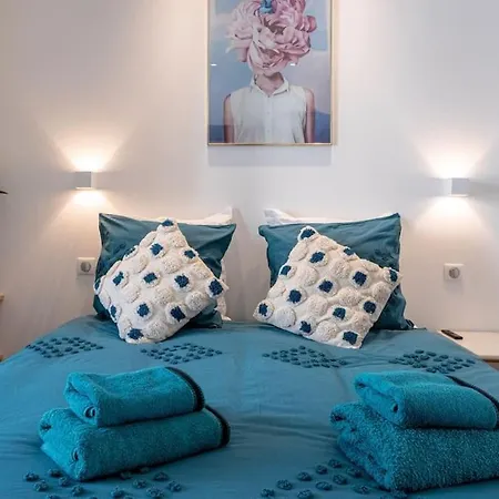 Luxury With Balcony On Famous Rue D'antibes! - Kiss By Halldis Apartman *